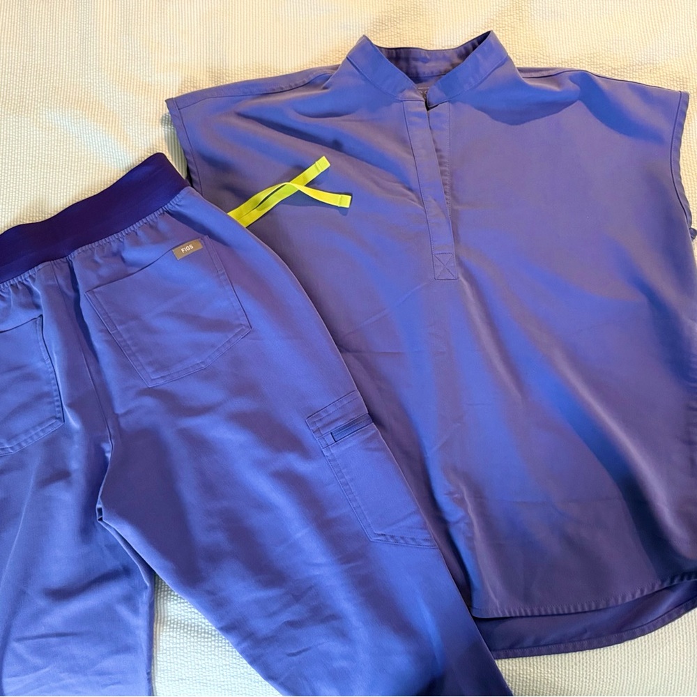 Blueberry Scrub Set